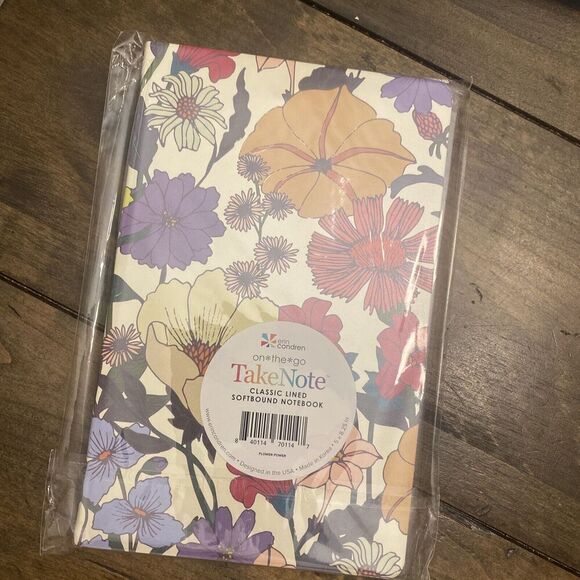 Erin Condren on The Go Take Note Classic Lined Soft bound Notebook Floral Cover - Picture 1 of 3